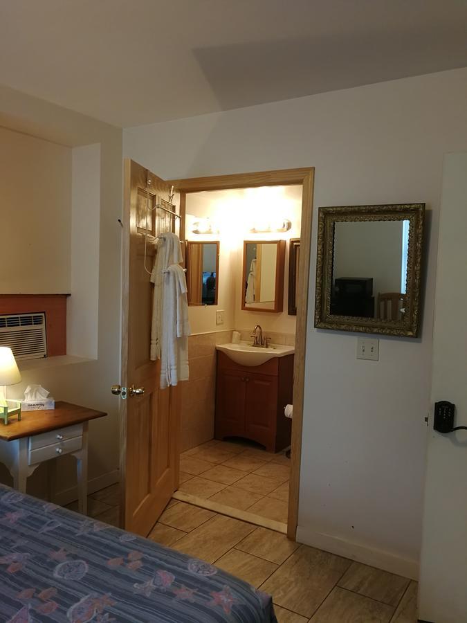 Motel Pine View 2*