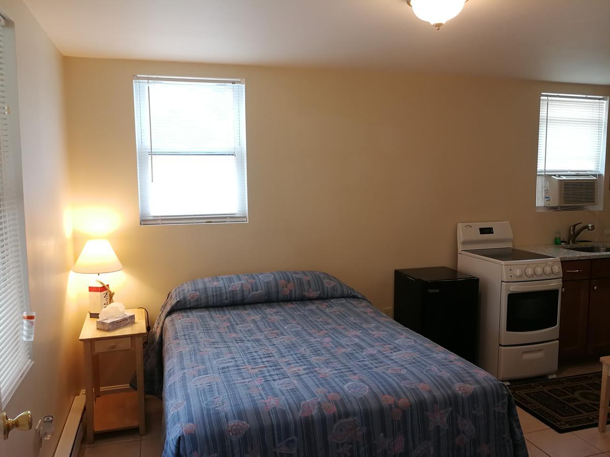 Pine View Motel