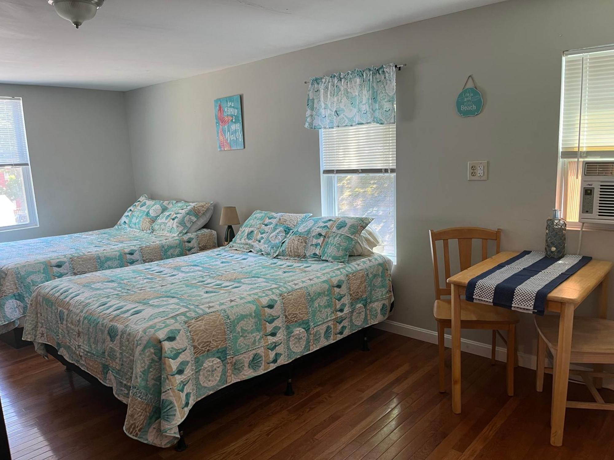Pine View Old Orchard Motel 2*